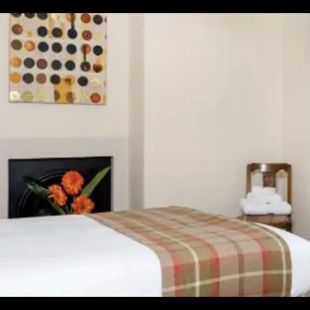 Parkside Hotell 3*